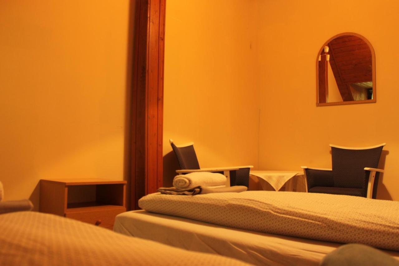 Koloska Apartmanhaz Balatonfüred Extérieur photo